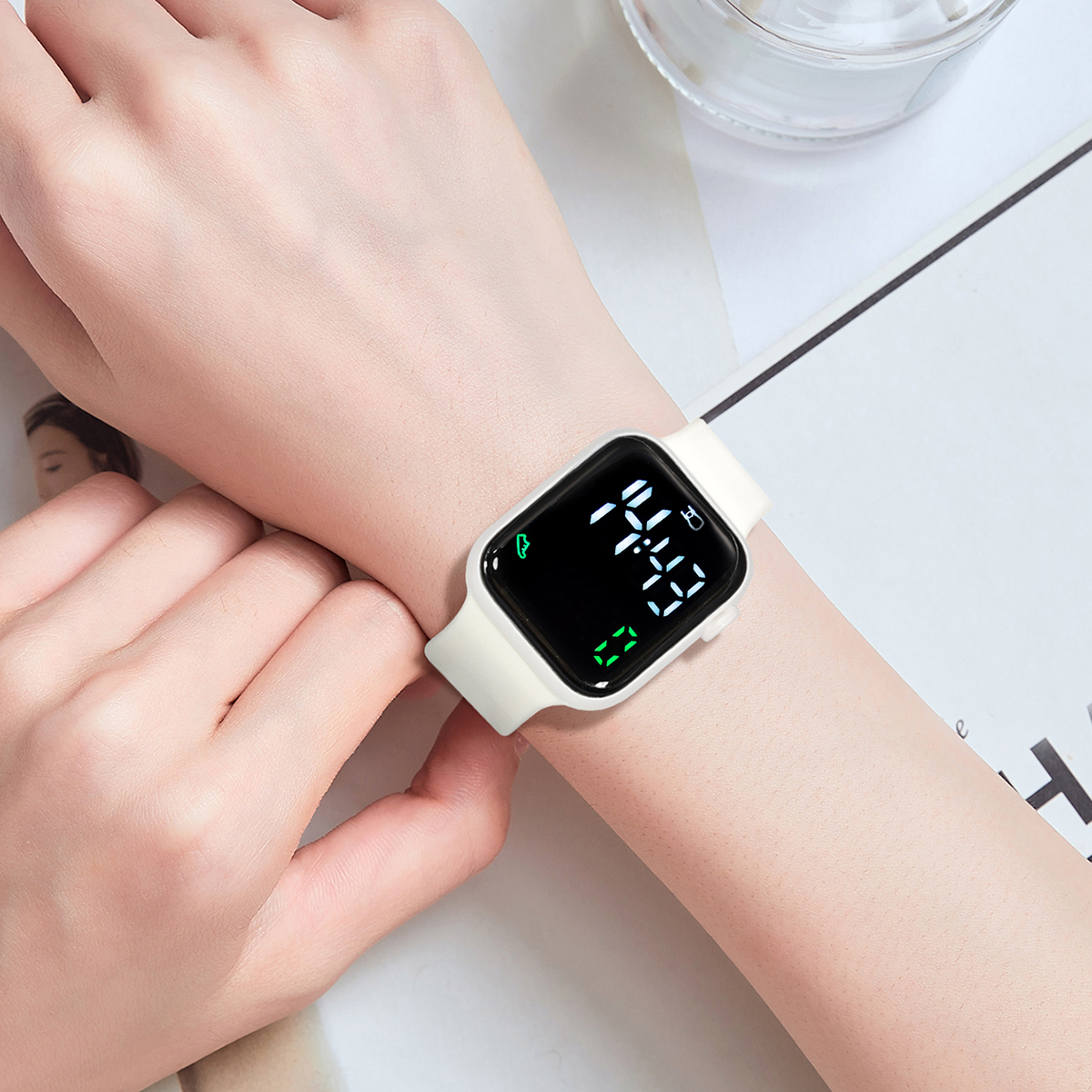 New 2PCS Student Minimalist Sm - مراجعة Smartwatch Icon وسعره